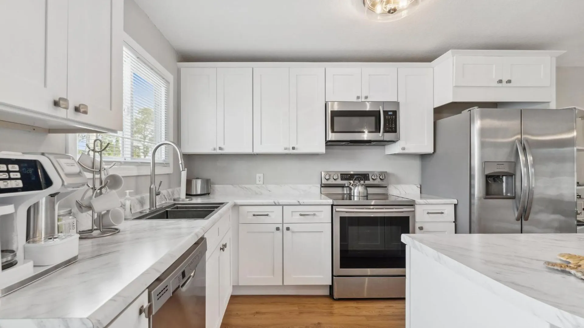 Coastal Retreat By The Beach Panama City Beach